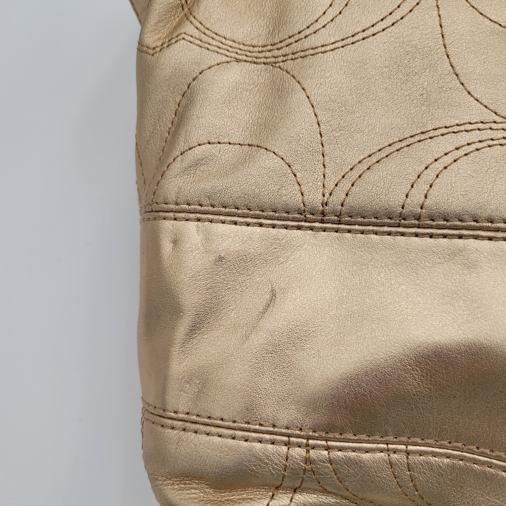 Coach Metalic Gold Bucket Medium Tote Shoulder bag Spots on Front Hangtag - Picture 11 of 16